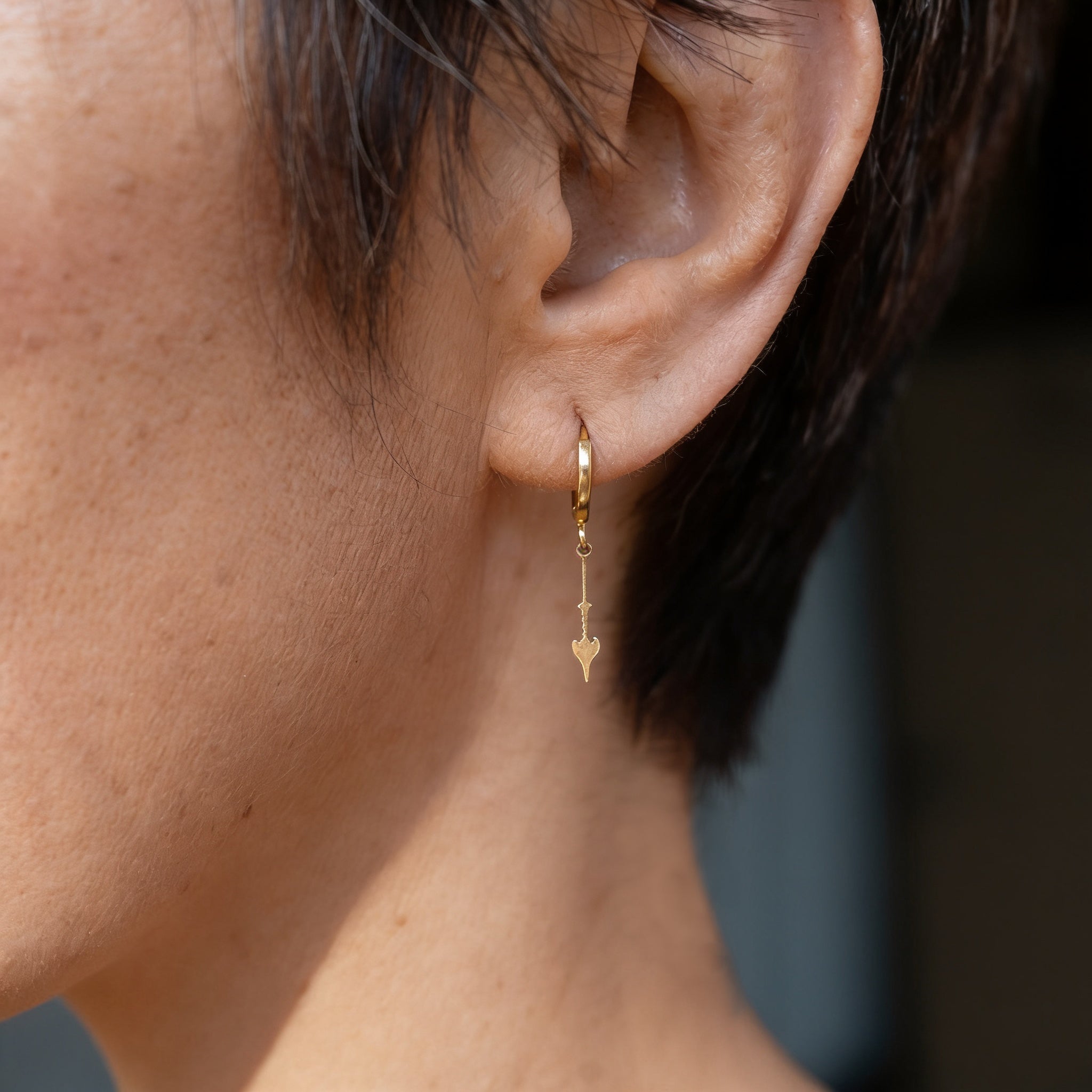 Packshot des boucles d’oreilles « Les héritières du temps »