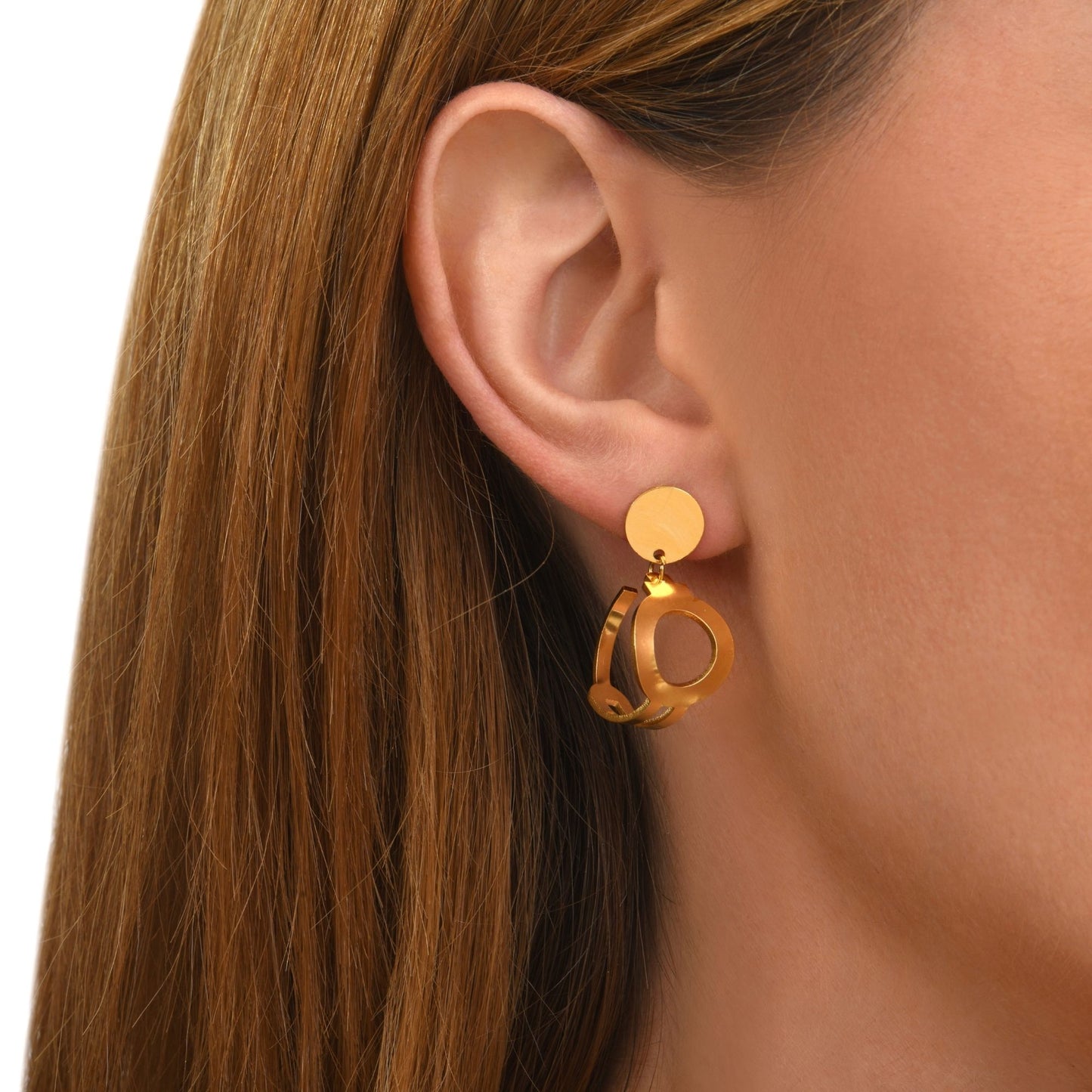 Boucles d'oreille Mélodie, créées à Paris par Marie-Louise Orlach.