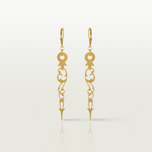 Boucles d'oreille L'Or du temps, fabriquées à Paris par Marie-Louise Orlach.