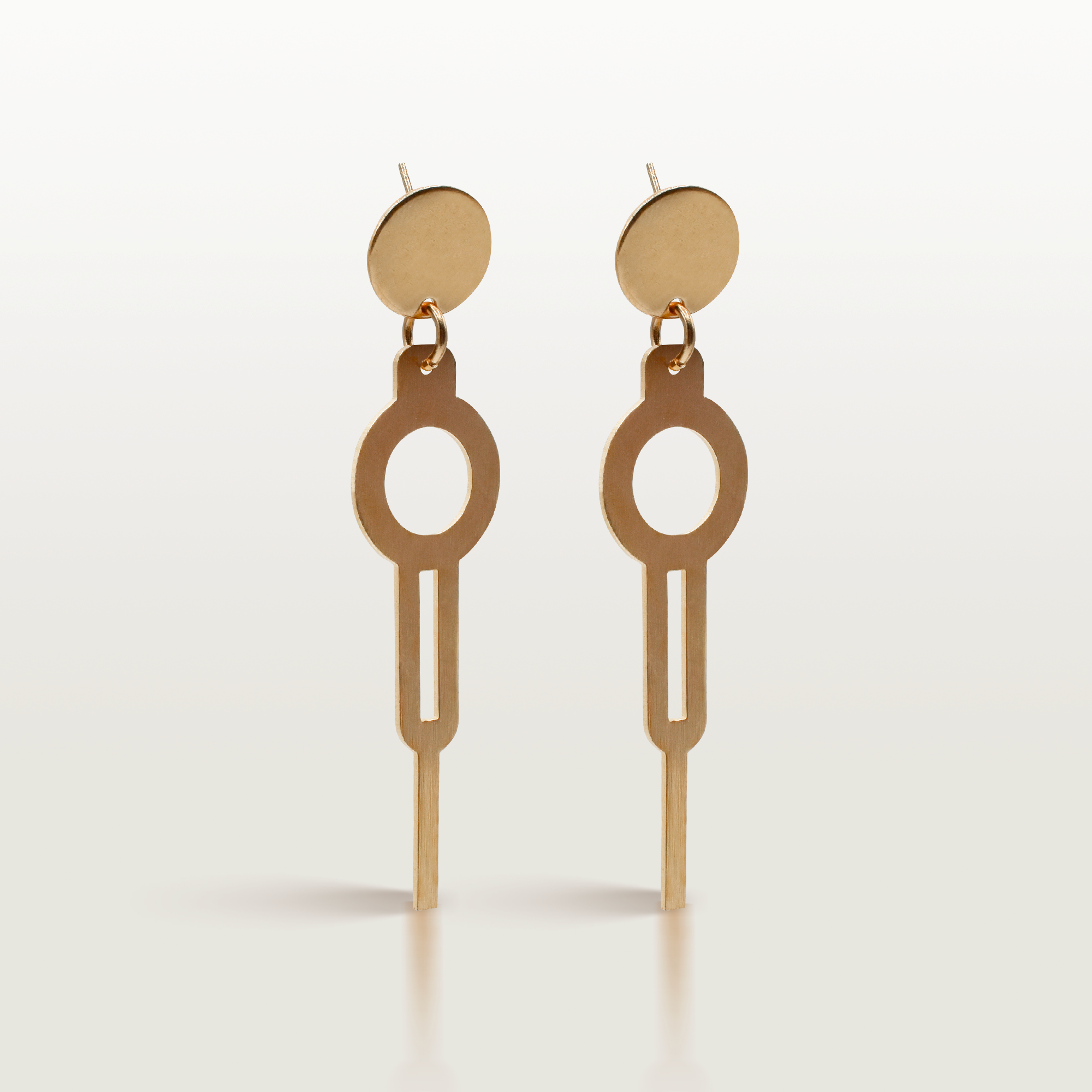 photo boucles d'oreilles "Instant" sur fond blanc