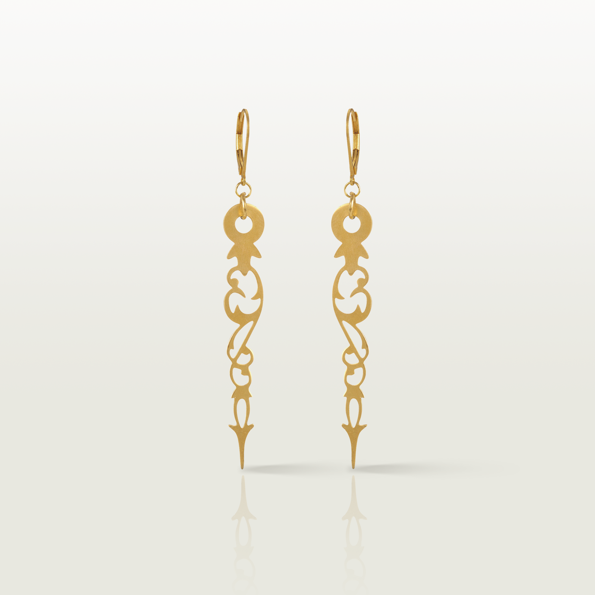 photo des boucles d'oreille rendez vous sur fond blanc