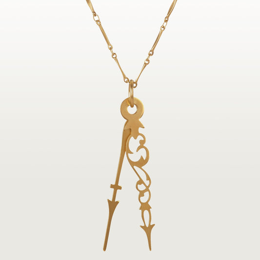 Sautoir L'Or du temps, fabriqué à Paris par Marie-Louise Orlach, inspiré d'aiguilles d'horloge des années 1920.